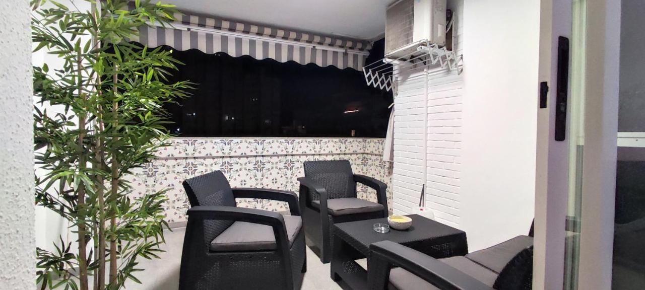 Bitacora Lux ,Comfortable Apartment 450 Meters From The Beach, Swimming Pool, 2 Air-Con ,Wi-Fi Playa de Gandia エクステリア 写真