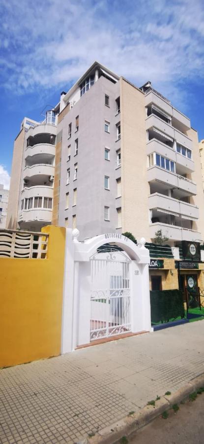 Bitacora Lux ,Comfortable Apartment 450 Meters From The Beach, Swimming Pool, 2 Air-Con ,Wi-Fi Playa de Gandia エクステリア 写真